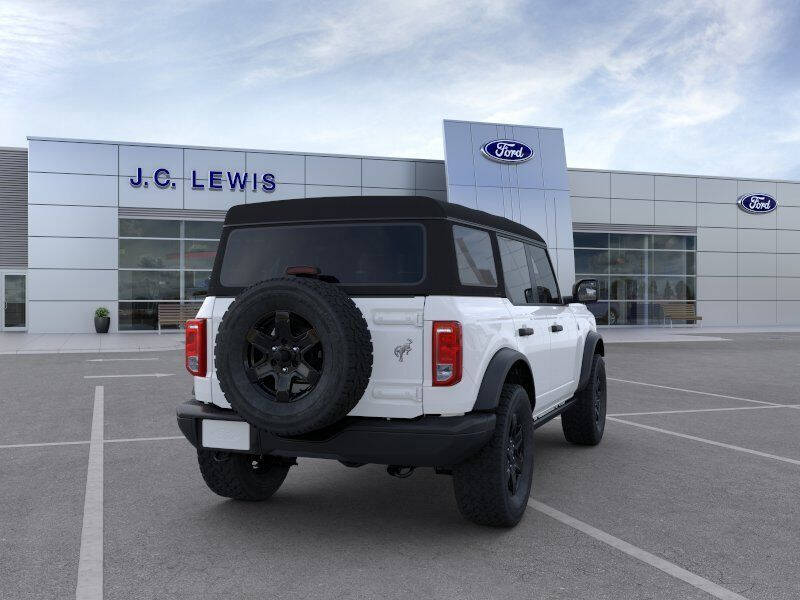 2024 Ford Bronco Black Diamond