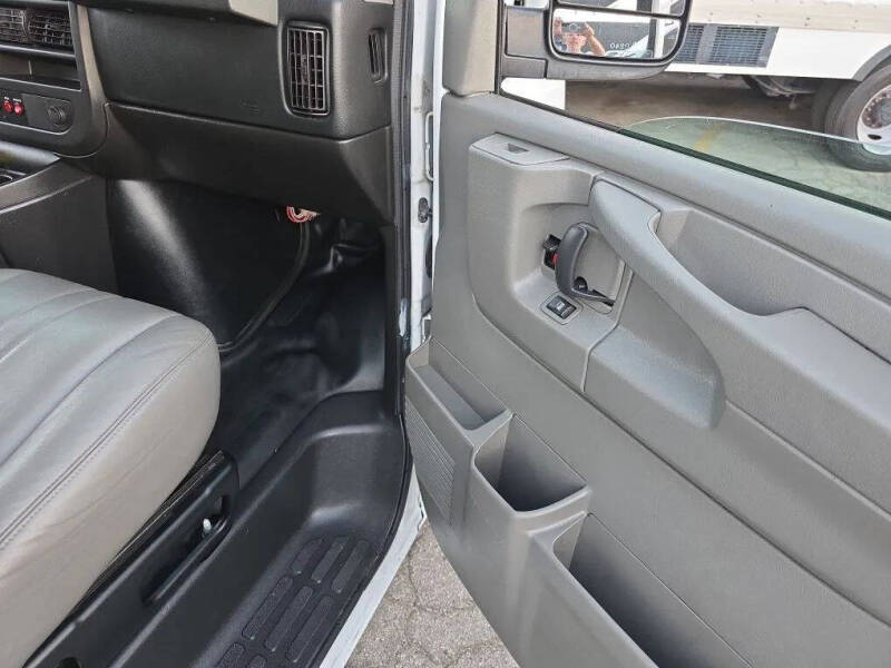 2014 Chevrolet Express 2500