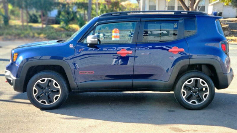 2017 Jeep Renegade Trailhawk
