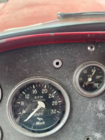 1971 Mack R600