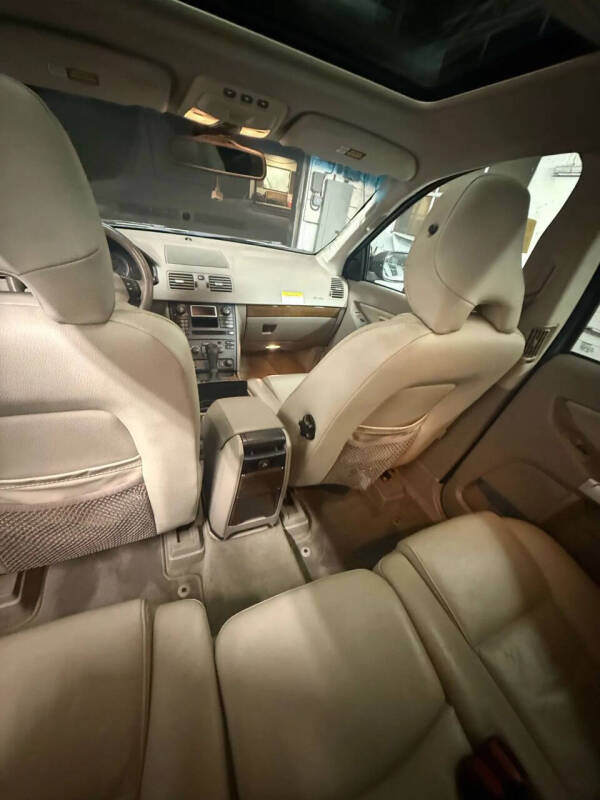 2005 Volvo XC90 2.5T