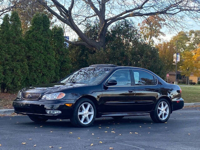 2004 INFINITI I35 for sale at Ideal Cars LLC in Skokie, IL