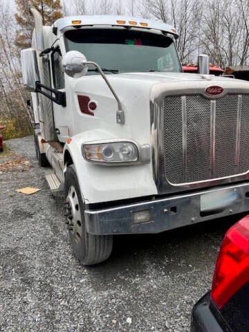 2017 Peterbilt 567