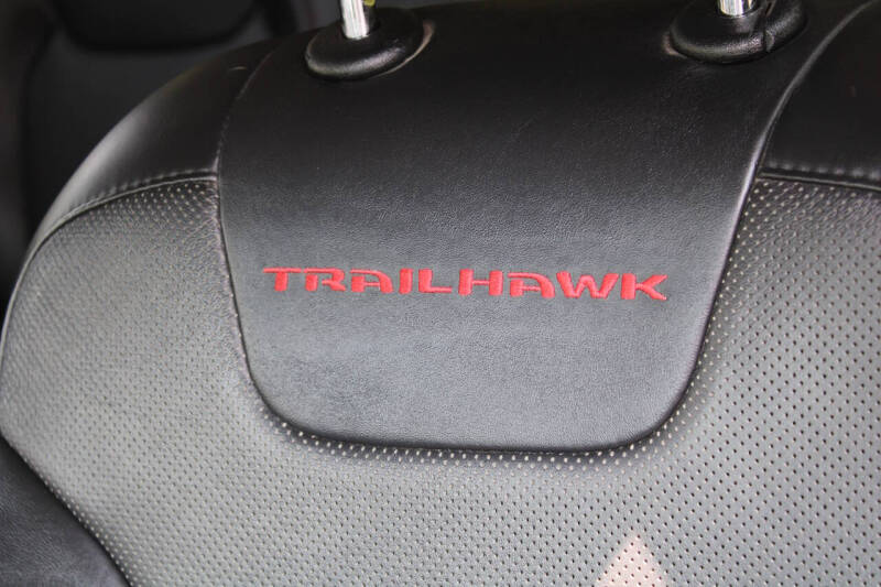 2020 Jeep Cherokee Trailhawk Elite