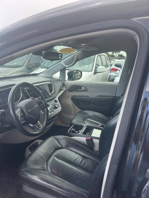 2018 Chrysler Pacifica Touring L