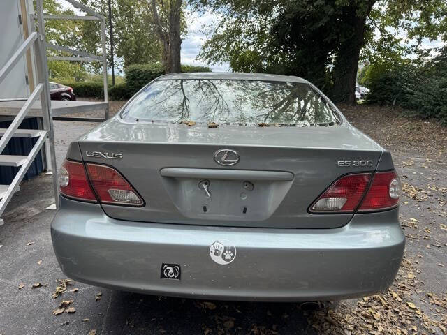 2002 Lexus ES 300