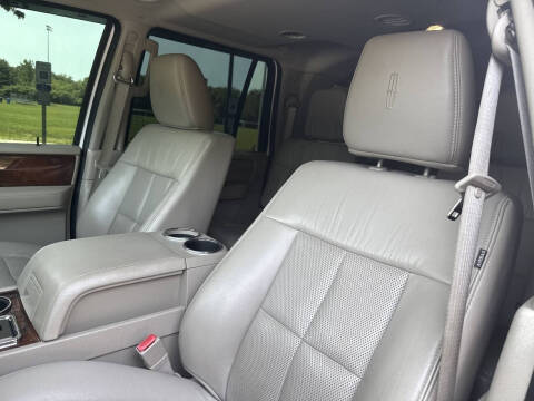 2013 Lincoln Navigator L