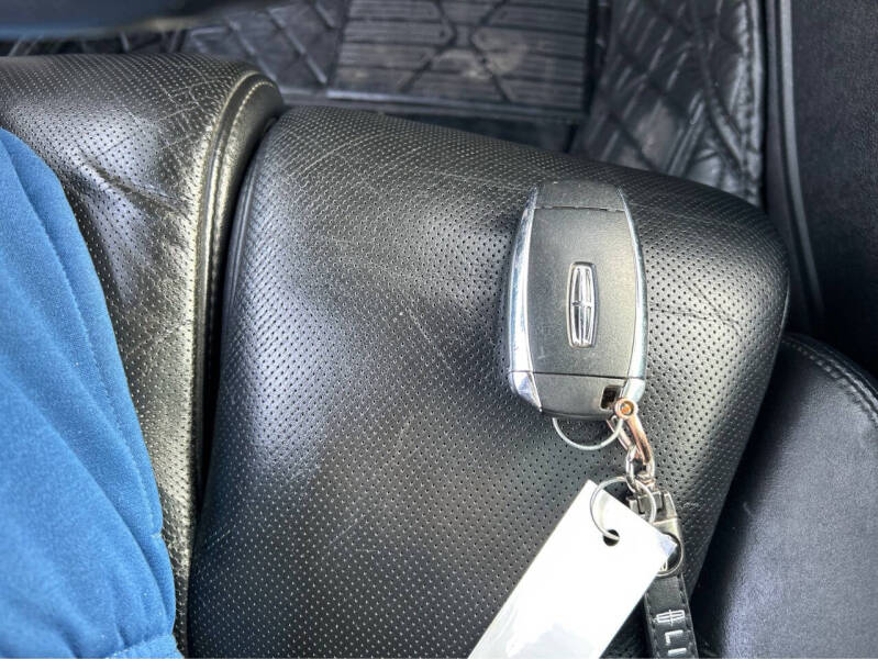 2017 Lincoln Continental Reserve