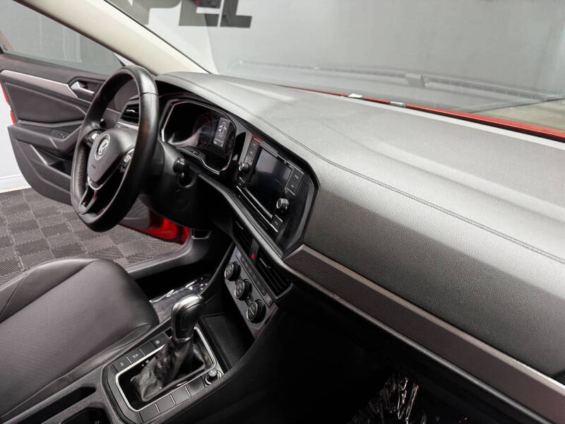 2019 Volkswagen Jetta SE