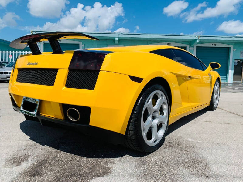 2004 Lamborghini Gallardo
