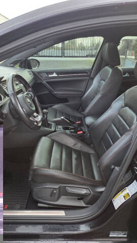 2016 Volkswagen Golf GTI SE