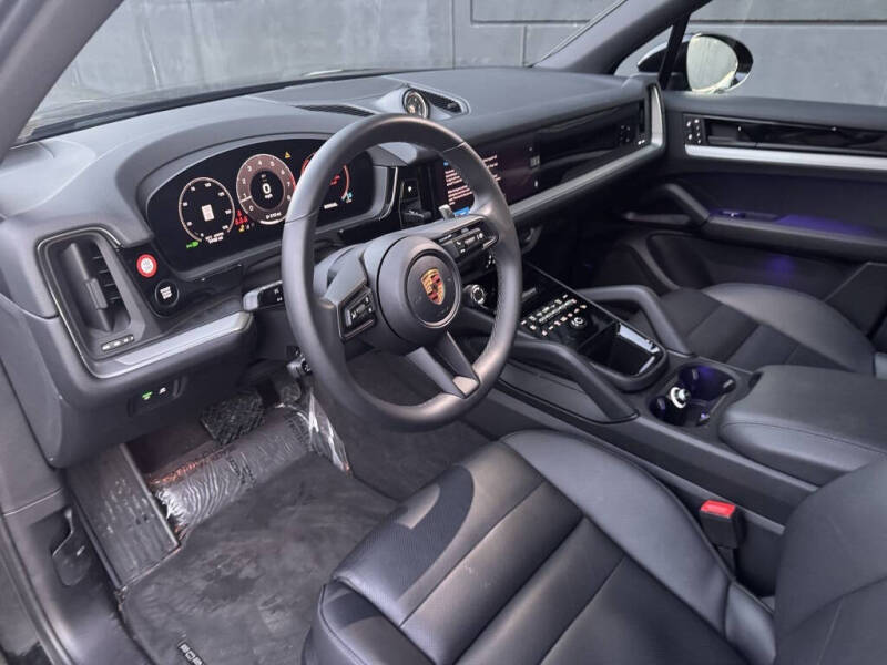 2025 Porsche Cayenne