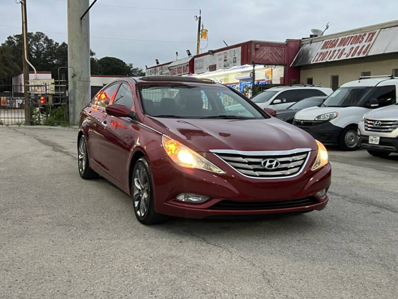 Used 2011 Hyundai Sonata SE with VIN 5NPEC4ABXBH193574 for sale in San Antonio, TX