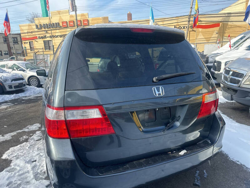 2005 Honda Odyssey LX