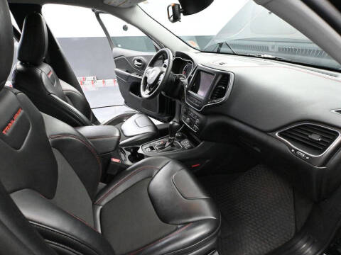 2022 Jeep Cherokee Trailhawk