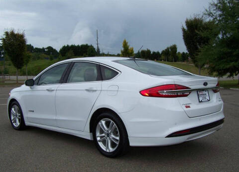 2018 Ford Fusion Hybrid SE