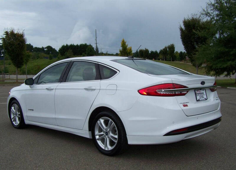 2018 Ford Fusion Hybrid SE