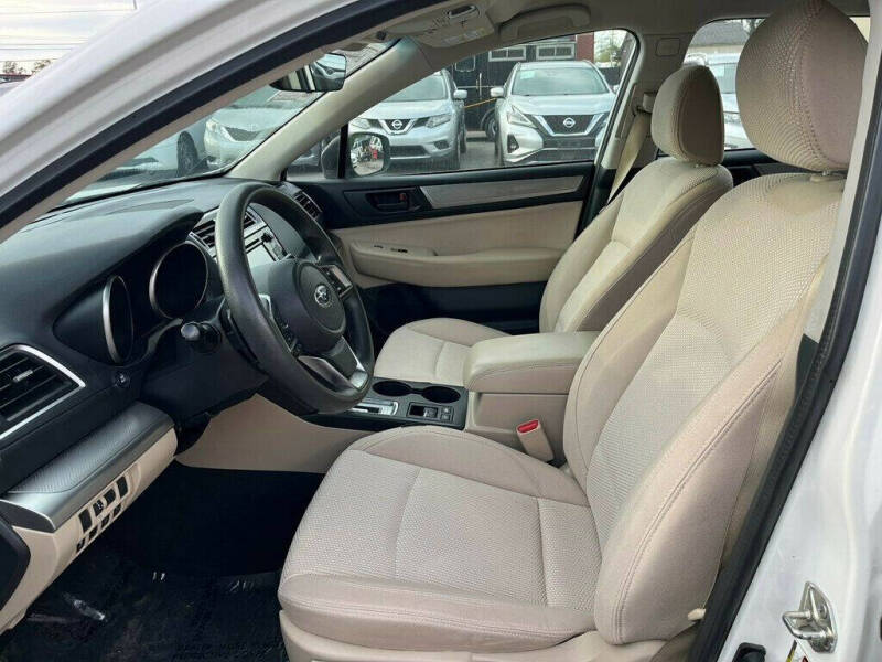 2019 Subaru Outback 2.5i