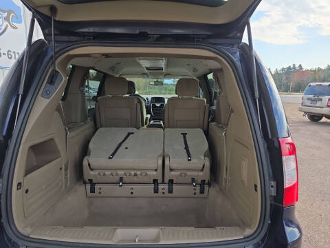 2014 Chrysler Town and Country Touring