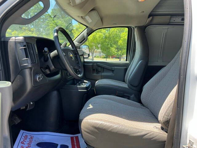 ChevroletExpress11