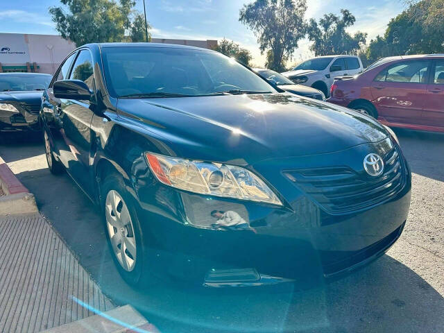 2007 Toyota Camry for sale at HUDSONS AUTOS in Gilbert, AZ