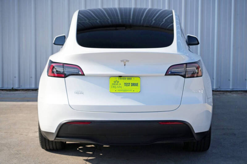 2024 Tesla Model Y Long Range