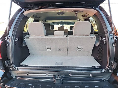 2016 Toyota Sequoia SR5