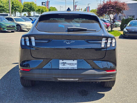 2025 Ford Mustang Mach-E Select