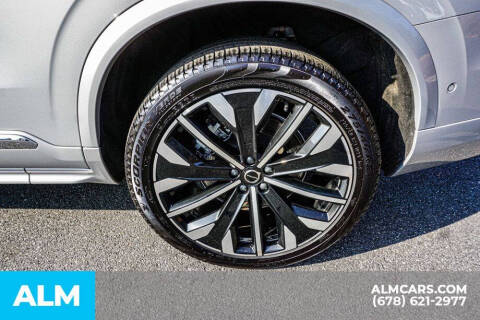 2025 Volvo XC90 B6 Plus Bright Theme 7P