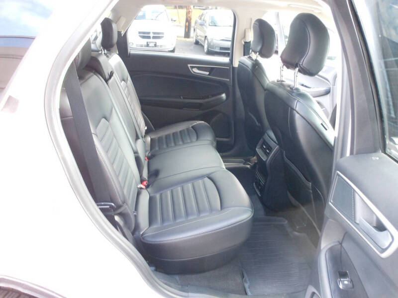 2019 Ford Edge SEL