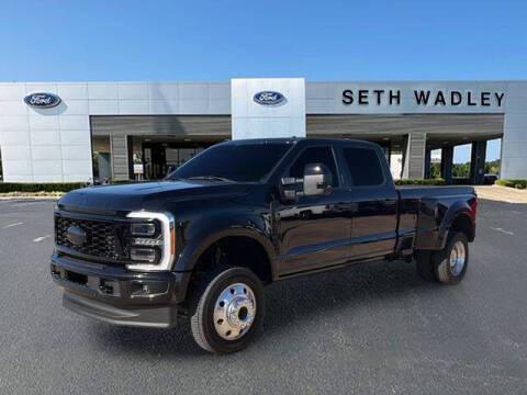 2023 Ford F-450 Super Duty Platinum