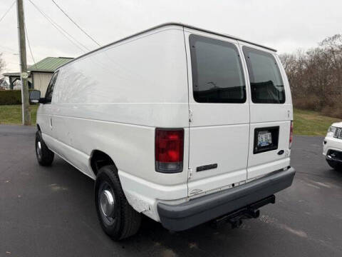 2006 Ford E-Series E-250