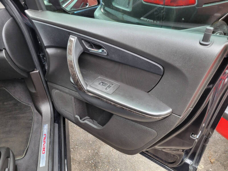 2012 GMC Acadia Denali