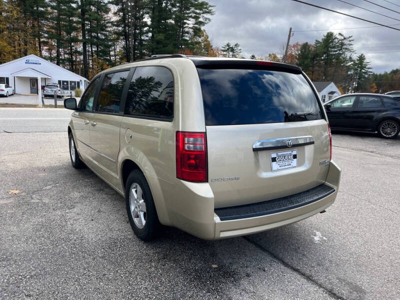 2010 Dodge Grand Caravan SXT