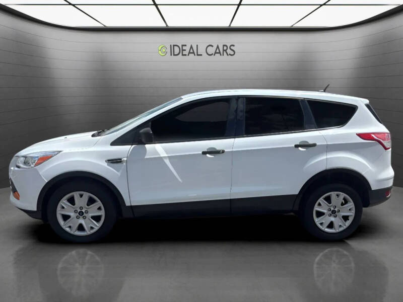 2016 Ford Escape S