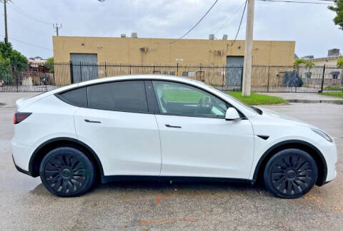 2023 Tesla Model Y Long Range