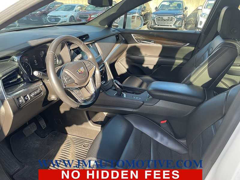 2019 Cadillac XT5 Platinum