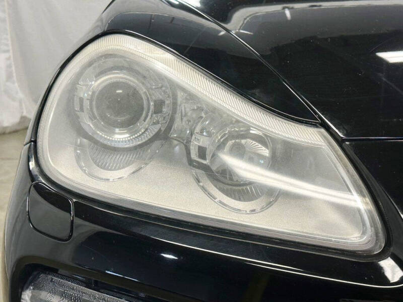 2010 Porsche Cayenne GTS