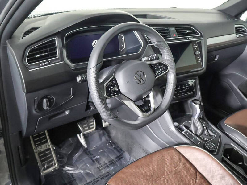 2024 Volkswagen Tiguan SEL R-Line 4Motion