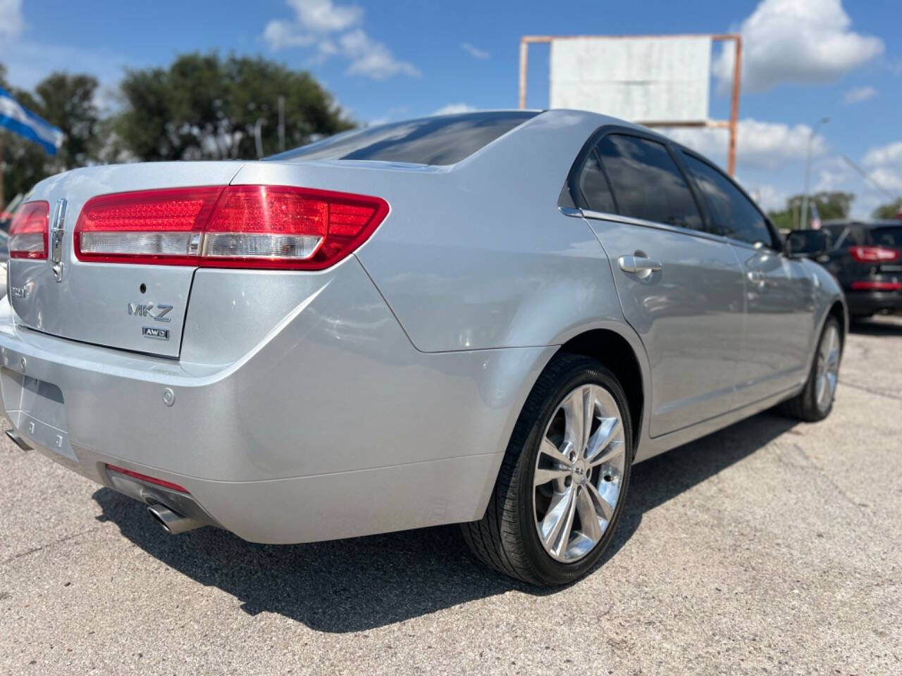 2012 Lincoln MKZ for sale at J-R Auto Sales LLC in Houston, TX