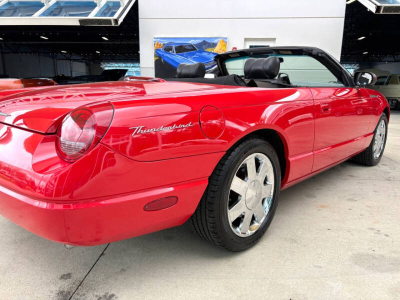 2002 Ford Thunderbird Deluxe