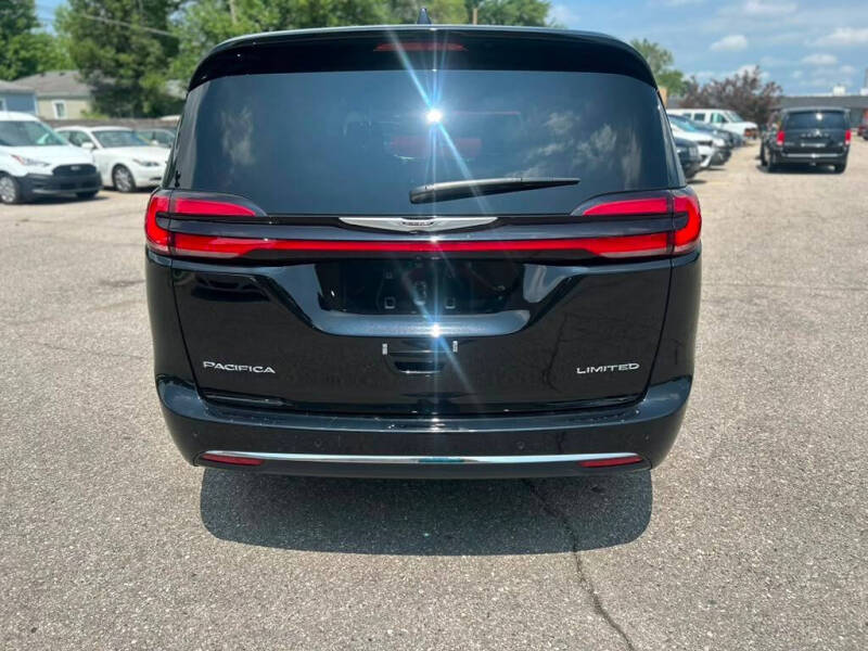 2026 Chrysler Pacifica Limited