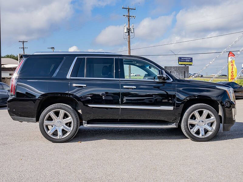 2019 Cadillac Escalade Luxury