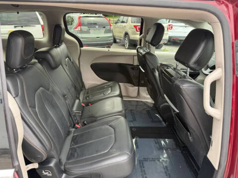 2018 Chrysler Pacifica Touring L Plus