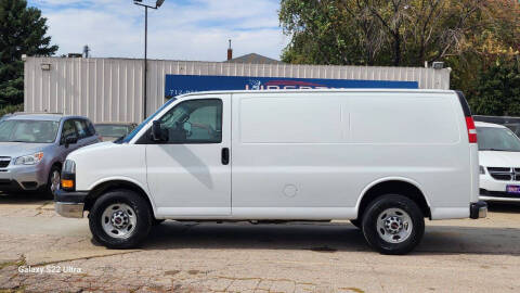 2017 GMC Savana 2500