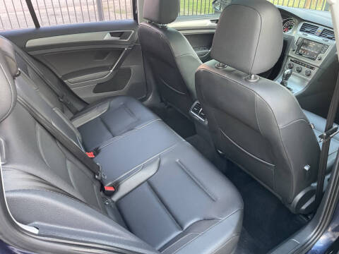 2016 Volkswagen Golf SportWagen TSI SE