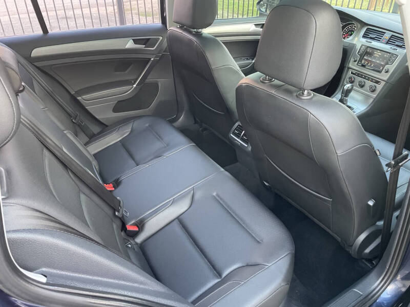 2016 Volkswagen Golf SportWagen TSI SE