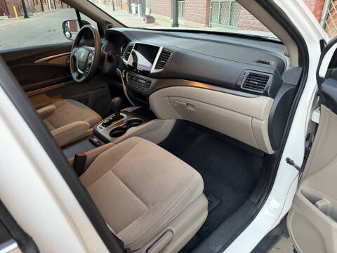 2017 Honda Pilot EX