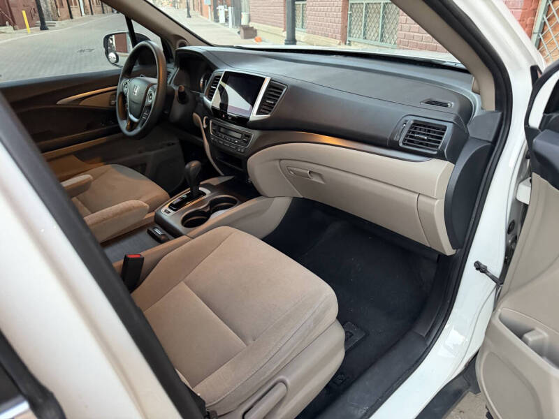 2017 Honda Pilot EX