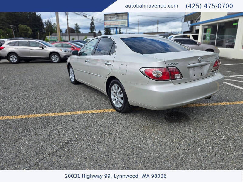 2004 Lexus ES 330